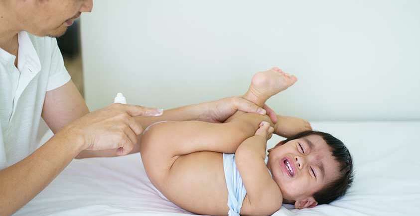comment-soigner-erytheme-fessier-bebe