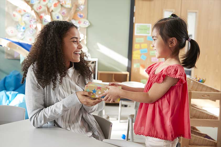 idees-de-cadeaux-fait-maison-pour-maitre-et-maitresse-ecole