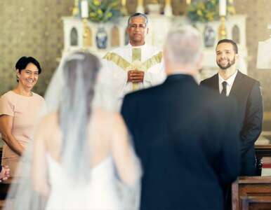 entree-eglise-mariage-musique